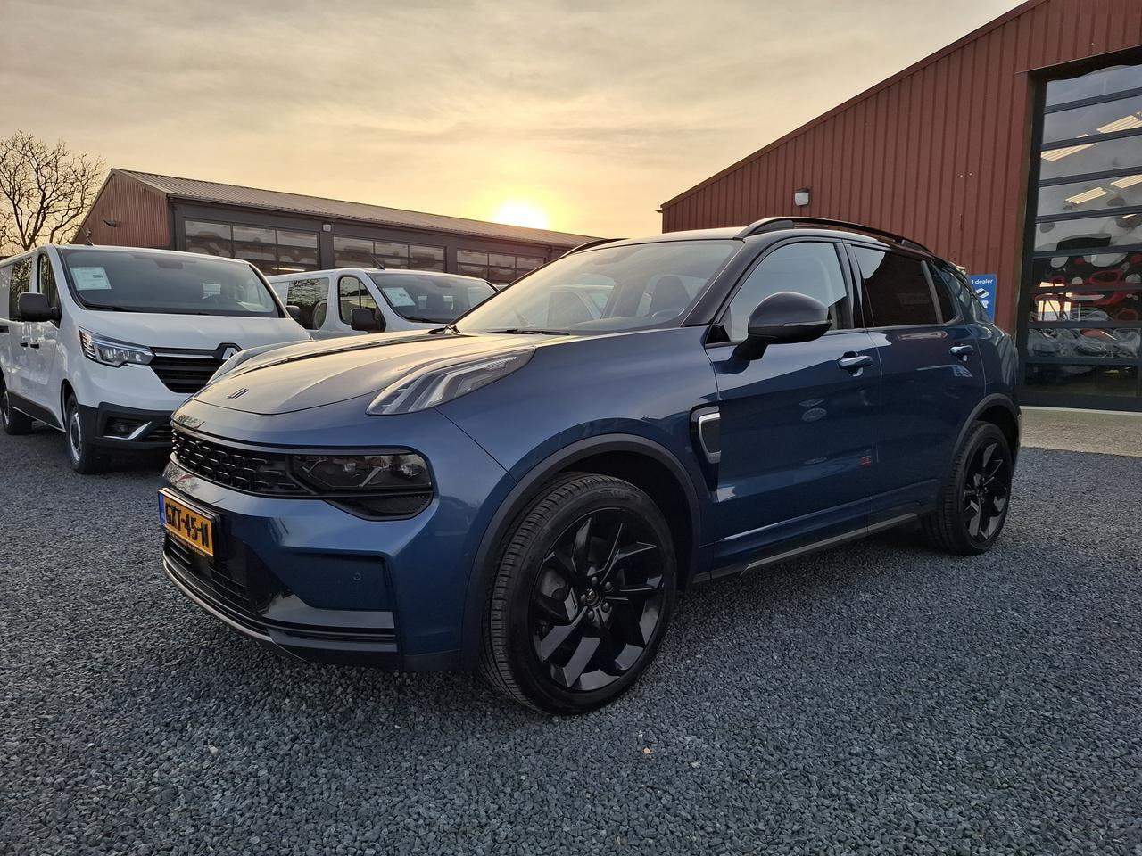 Lynk & Co 01 - LYNK&CO PHEV BLACK EDITION - AutoWereld.nl