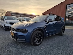 Lynk & Co 01 - LYNK&CO PHEV BLACK EDITION