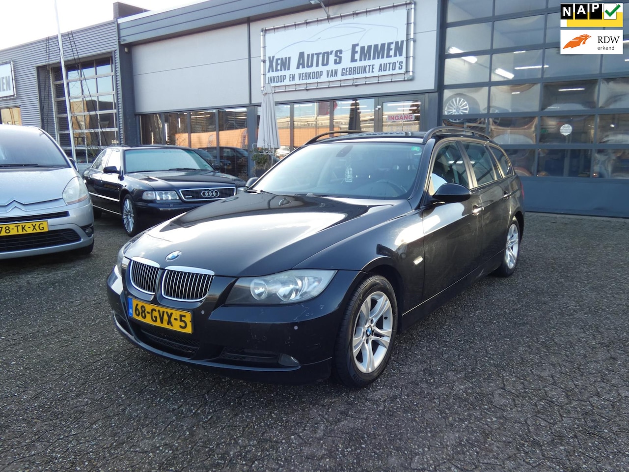 BMW 3-serie Touring - 320d Executive|Automaat|Leer|Airco|LM-Velgen|Trekhaak| - AutoWereld.nl