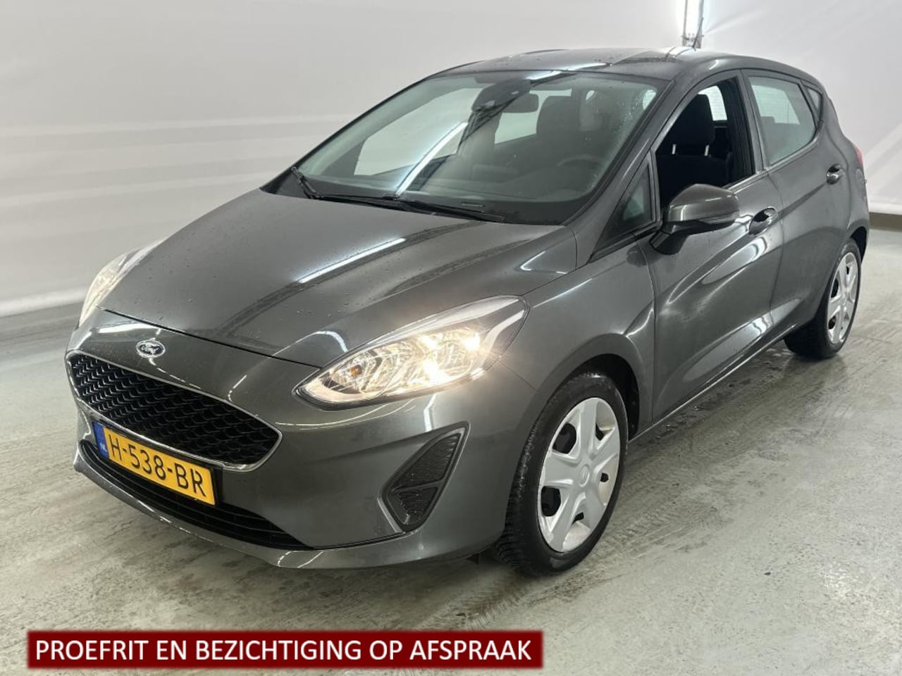 Ford Fiesta - 1.1 Trend Carplay | Metal Gray | Volledig Onderhoud | 1e eigenaar - AutoWereld.nl