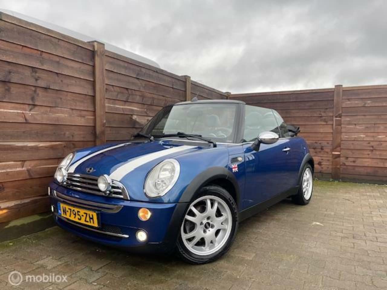 MINI Cabrio - 1.6 Cooper 1.6 Cooper - AutoWereld.nl