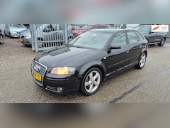 Audi A3 Sportback - 1.6 FSI Attraction / APK GEKEURD 15-01-2026