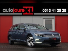 Volkswagen Passat Variant - 1.4 TSI GTE Highline | ACC | Navigatie | Trekhaak | Origineel NL |