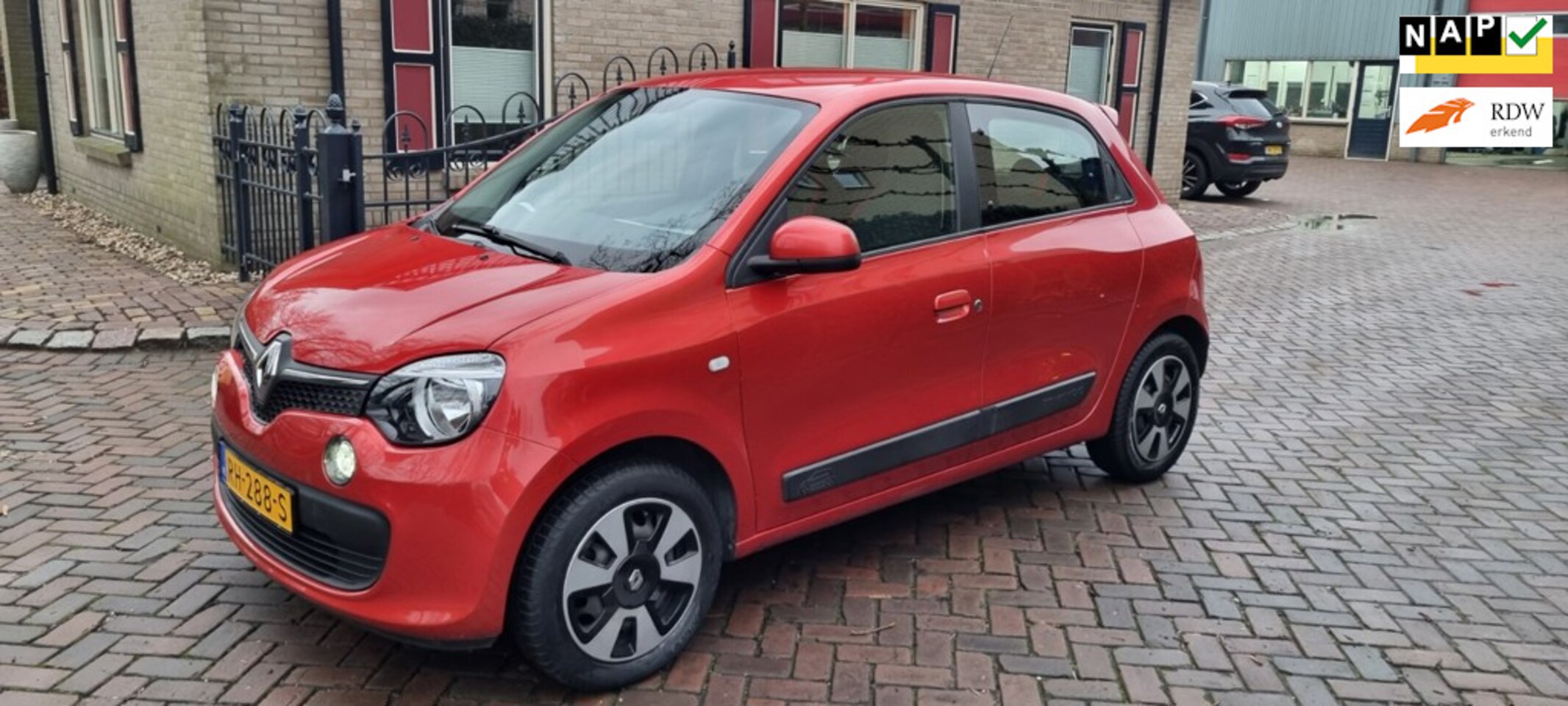 Renault Twingo - 1.0 SCe Collection 1.0 SCe Collection - AutoWereld.nl