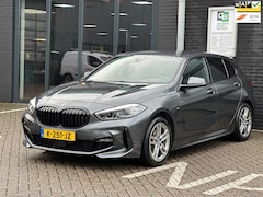 BMW 1-serie - 118i Executive Edition/1STE EIG/M-PAKKET/LED/NL-AUTO NAP