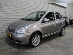 Toyota Yaris - 1.3 VVT-i Sol 5-Deurs * Automaat / Nap / Airco