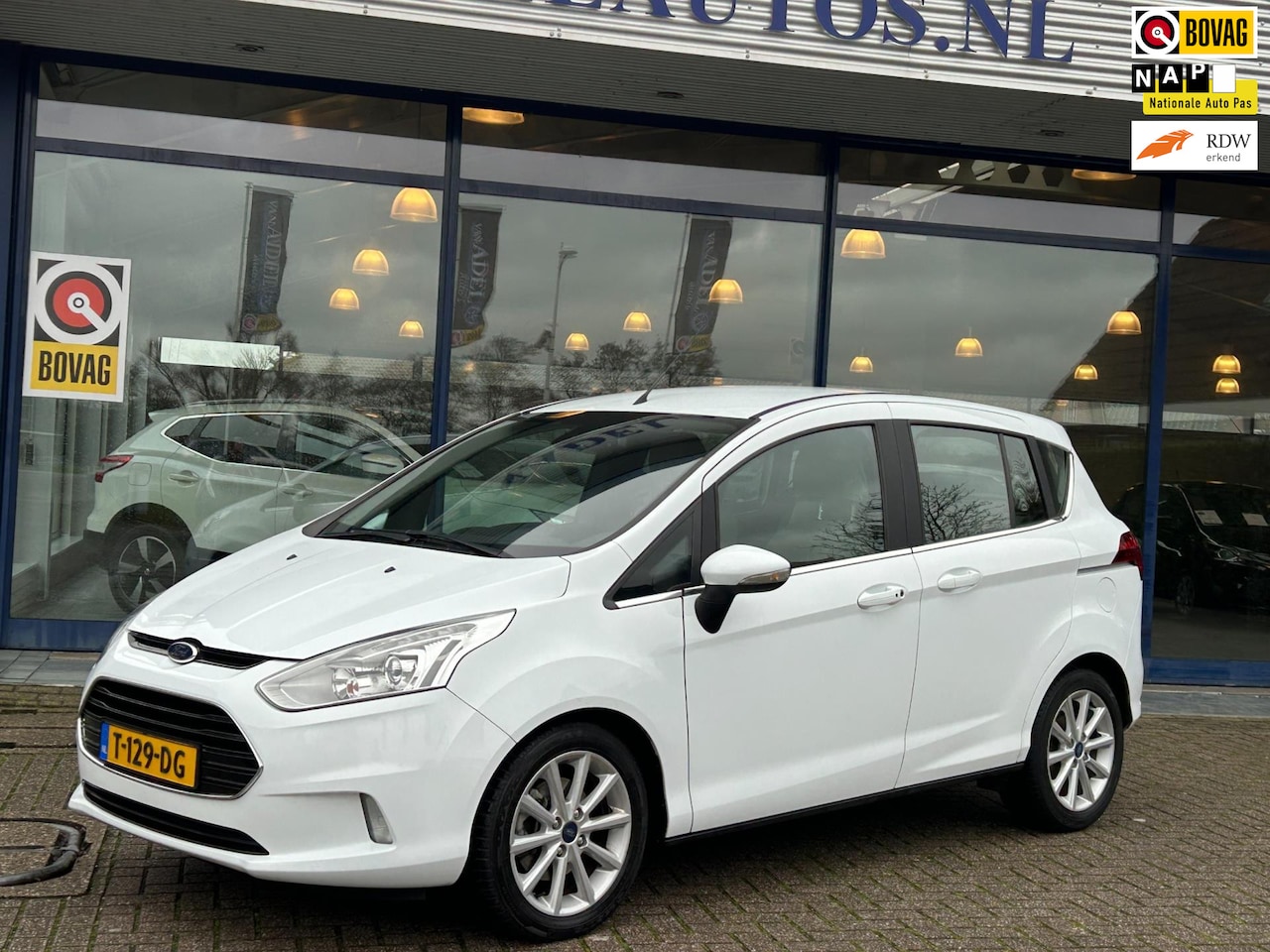 Ford B-Max - 1.6 TI-VCT Titanium Aut. Clima Cruise Keyless-Entry Sony Multimedia Dealeronderhouden! - AutoWereld.nl