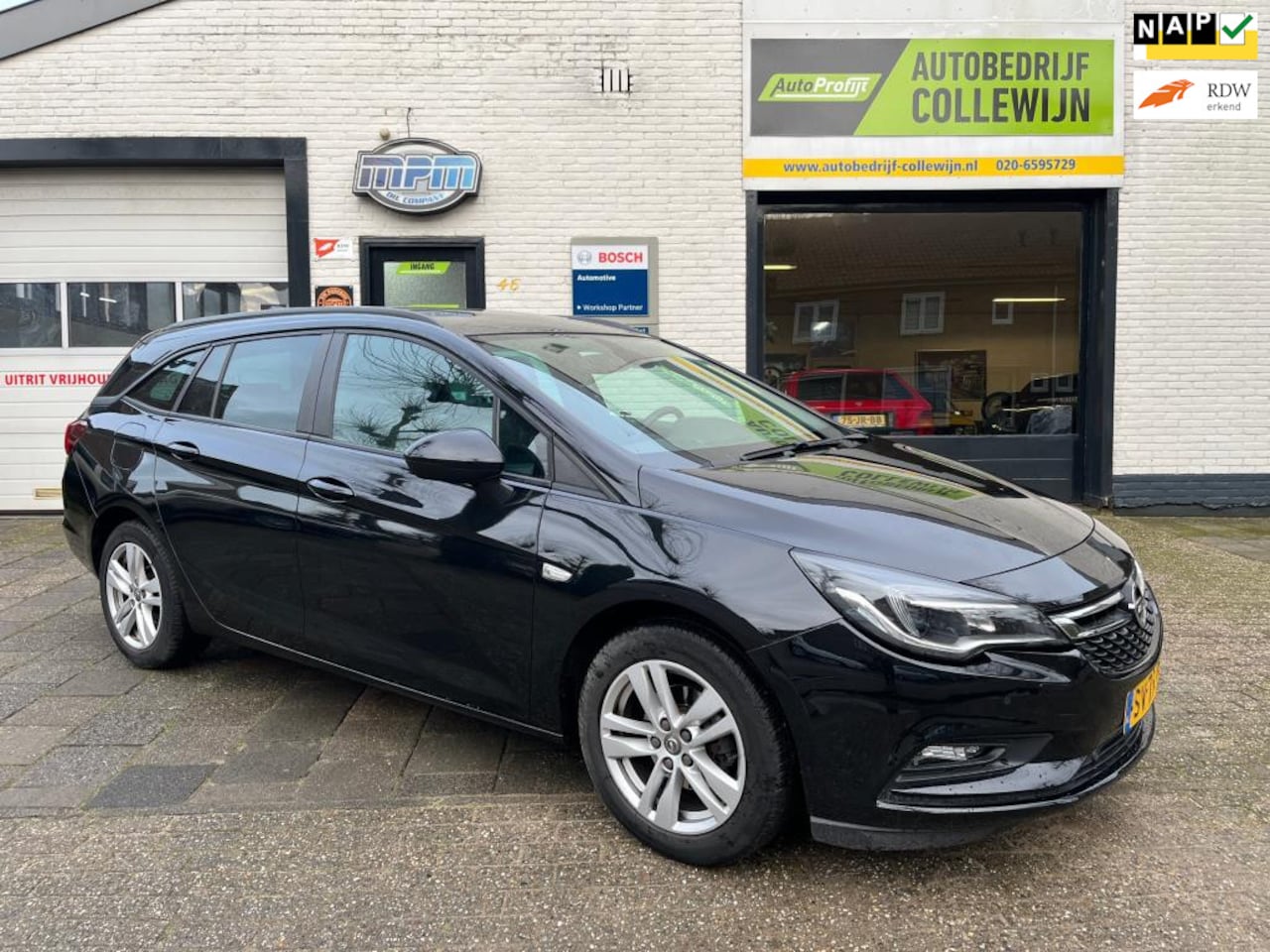 Opel Astra Sports Tourer - 1.0 Innovation Automaat/pdc 2017 - AutoWereld.nl