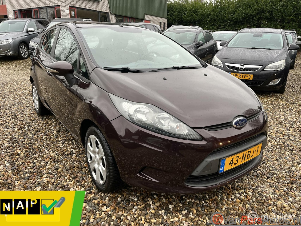 Ford Fiesta - 1.25 Limited 1.25 Limited,Airco,5drs,2de eigenaar! - AutoWereld.nl