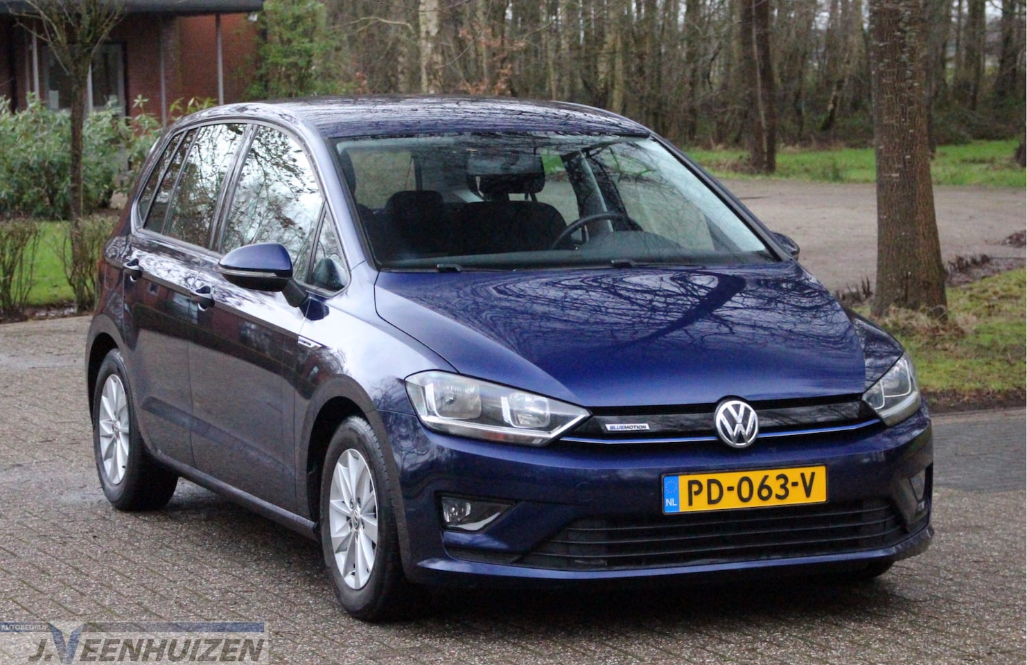 Volkswagen Golf Sportsvan - 1.0 TSI Trendline | 2017 | Navi | Cruise | - AutoWereld.nl