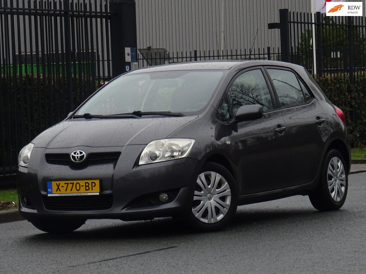 Toyota Auris - 1.4-16V Terra 77DKM/AIRCO/APK - AutoWereld.nl