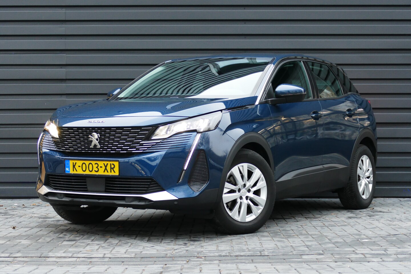 Peugeot 3008 - 1.2 PURETECH 130PK ACTIVE PACK / NAVI / LED / CLIMA / PDC / CAMERA / 17"LMV / AFN. TREKHAA - AutoWereld.nl