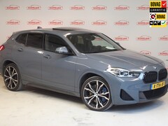 BMW X2 - SDrive20i High Executive Edition NL auto, Pano, H&K, head up, Adaptive, sfeerverlichting,