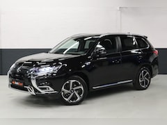 Mitsubishi Outlander - 2.4 PHEV Pure / Camera / Leder / DAB / Trekhaak / LED