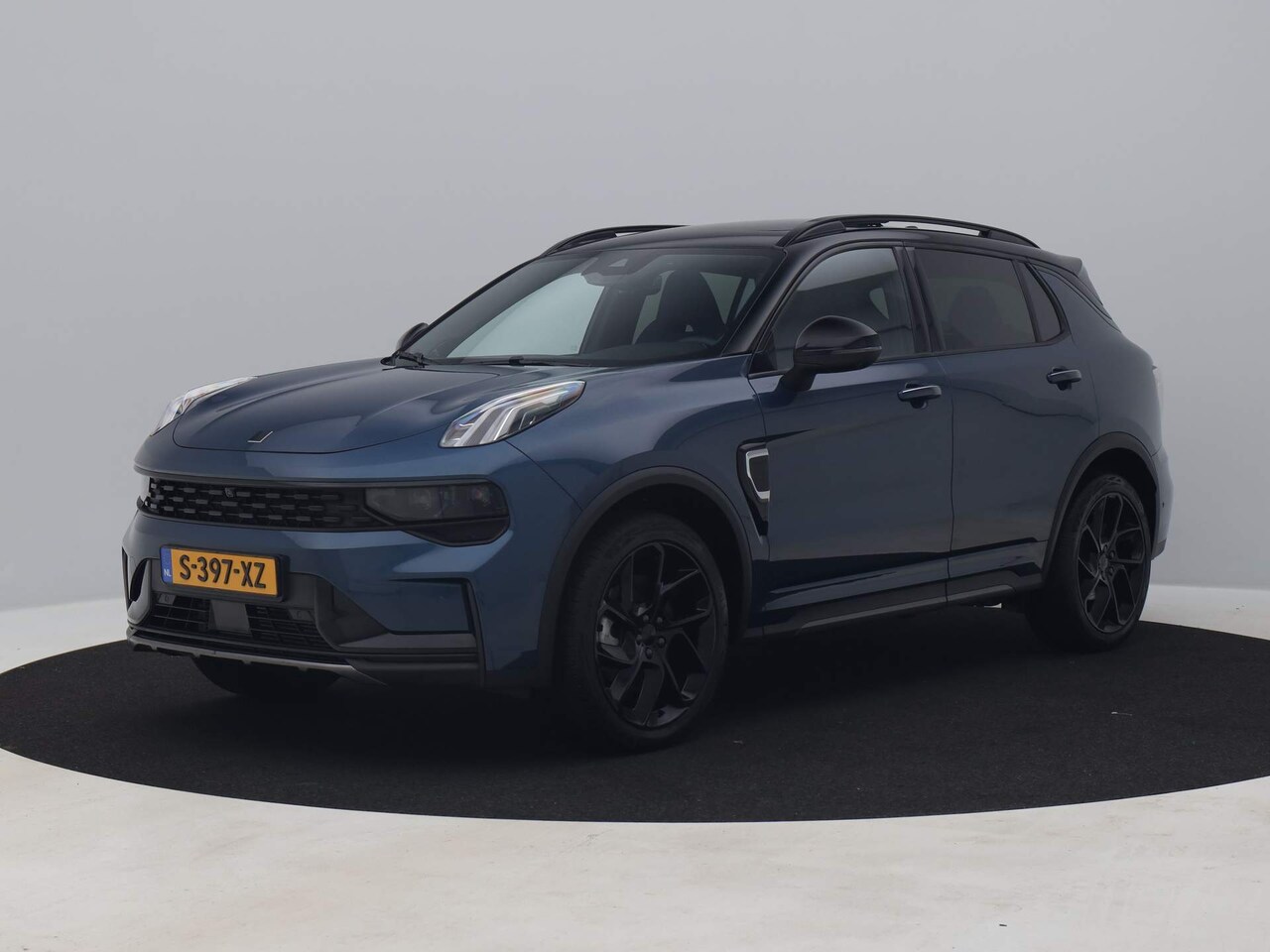 Lynk & Co 01 1.5 Plug-in Hybrid | 360° | BLACK | ZWARTE HEMEL | NLD AUTO  2023 Hybride - Occasion te koop op AutoWereld.nl