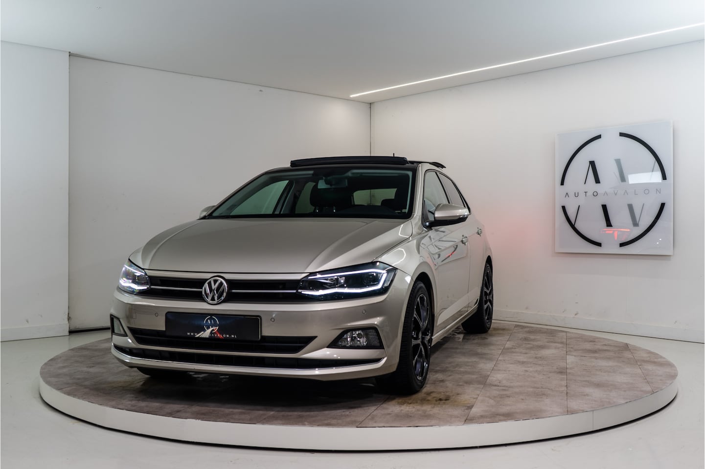 Volkswagen Polo - 1.0 TSI Highline 116PK | NL AUTO+NAP | Pano | Virtual | Sfeer | Garantie - AutoWereld.nl