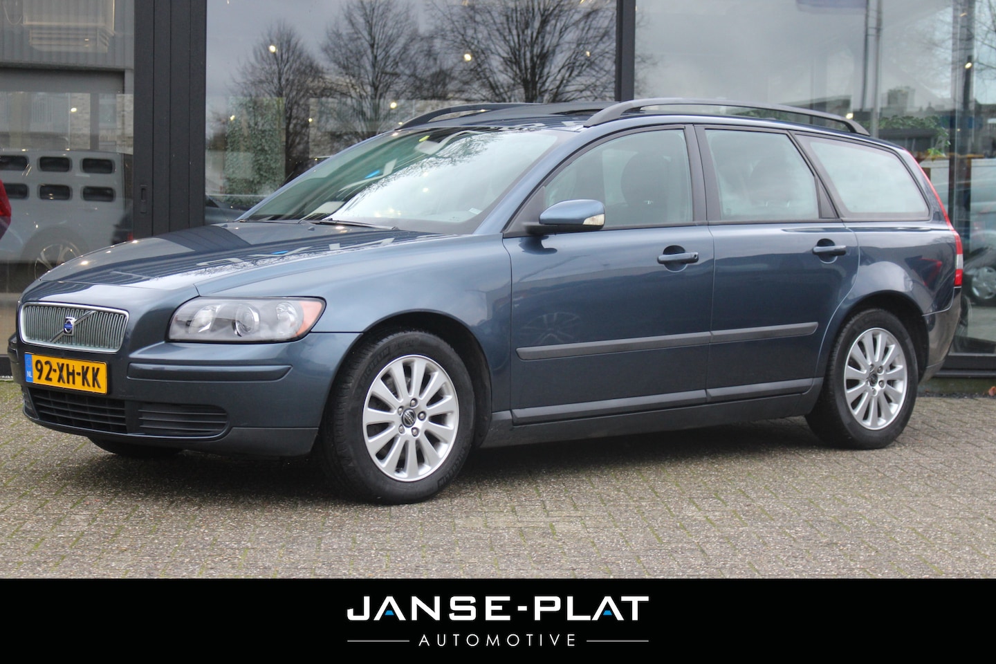 Volvo V50 - 2.4 Kinetic Trekhaak | Stoelverwarming | - AutoWereld.nl