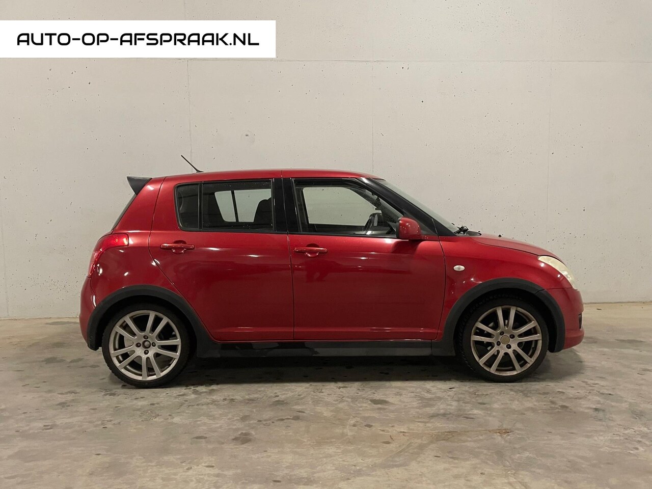 Suzuki Swift - 1.3 Shogun 5drs. Airco APK NAP - AutoWereld.nl