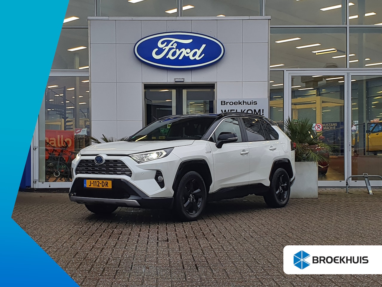 Toyota RAV4 - 2.5 Hybrid AWD Bi-Tone | Panoramadak | Trekhaak | Elek Klep | Cruise Control - AutoWereld.nl