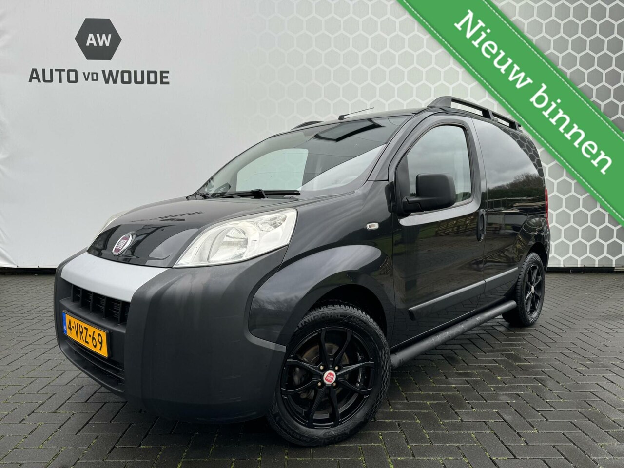 Fiat Fiorino - 1.3 MJ Adventure Black optik Lichtmetaal - AutoWereld.nl