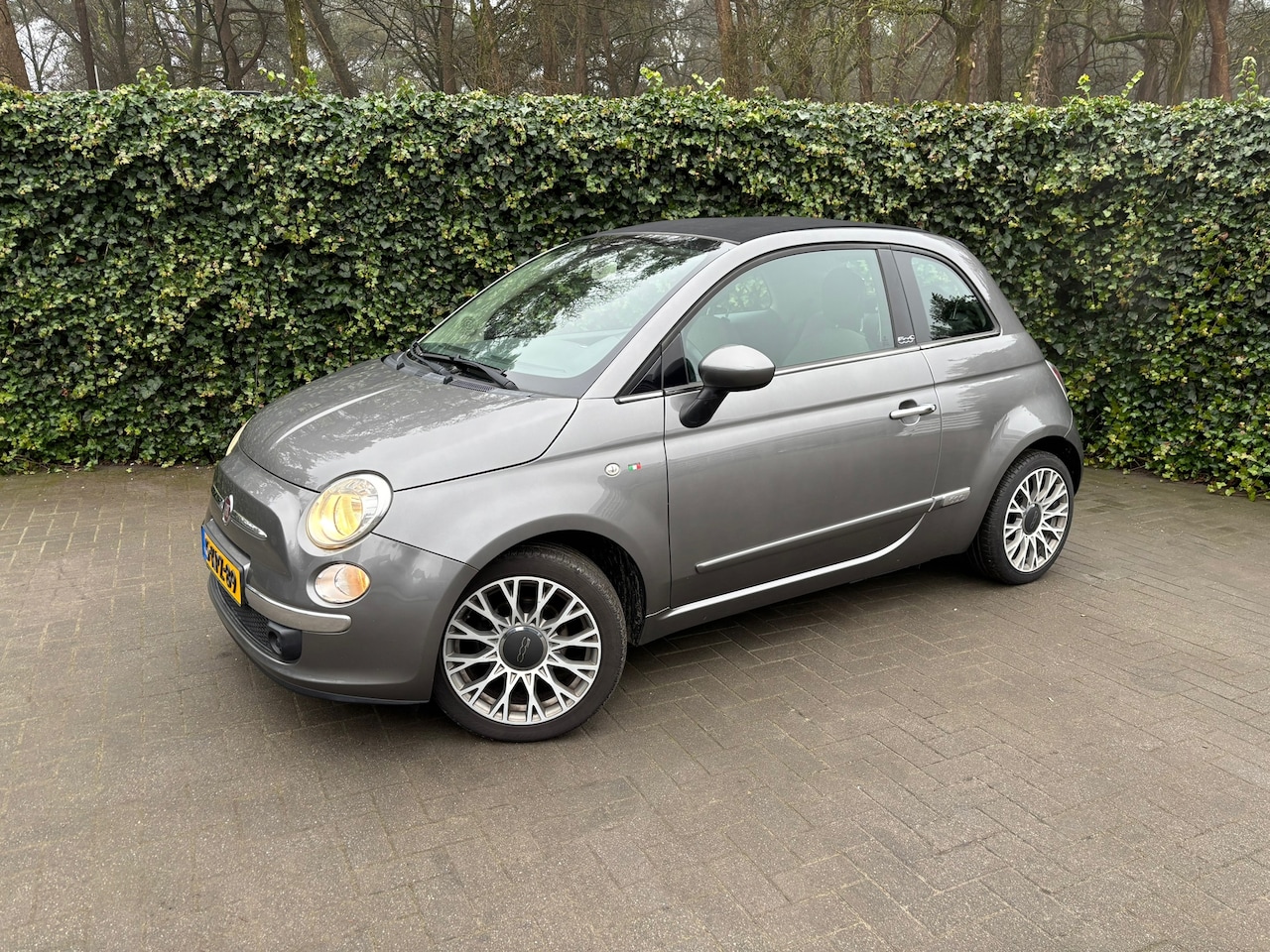 Fiat 500 C - 0.9 TwinAir Lounge | Cabrio | Chrome-Pakket | 16inch | Airco | Blue&Me Bluetooth | Intersc - AutoWereld.nl