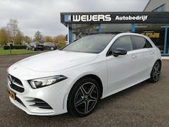 Mercedes-Benz A-klasse - 250e AMG Line, Panoramadak, Sfeerverlichting, LED, Parkeerassist