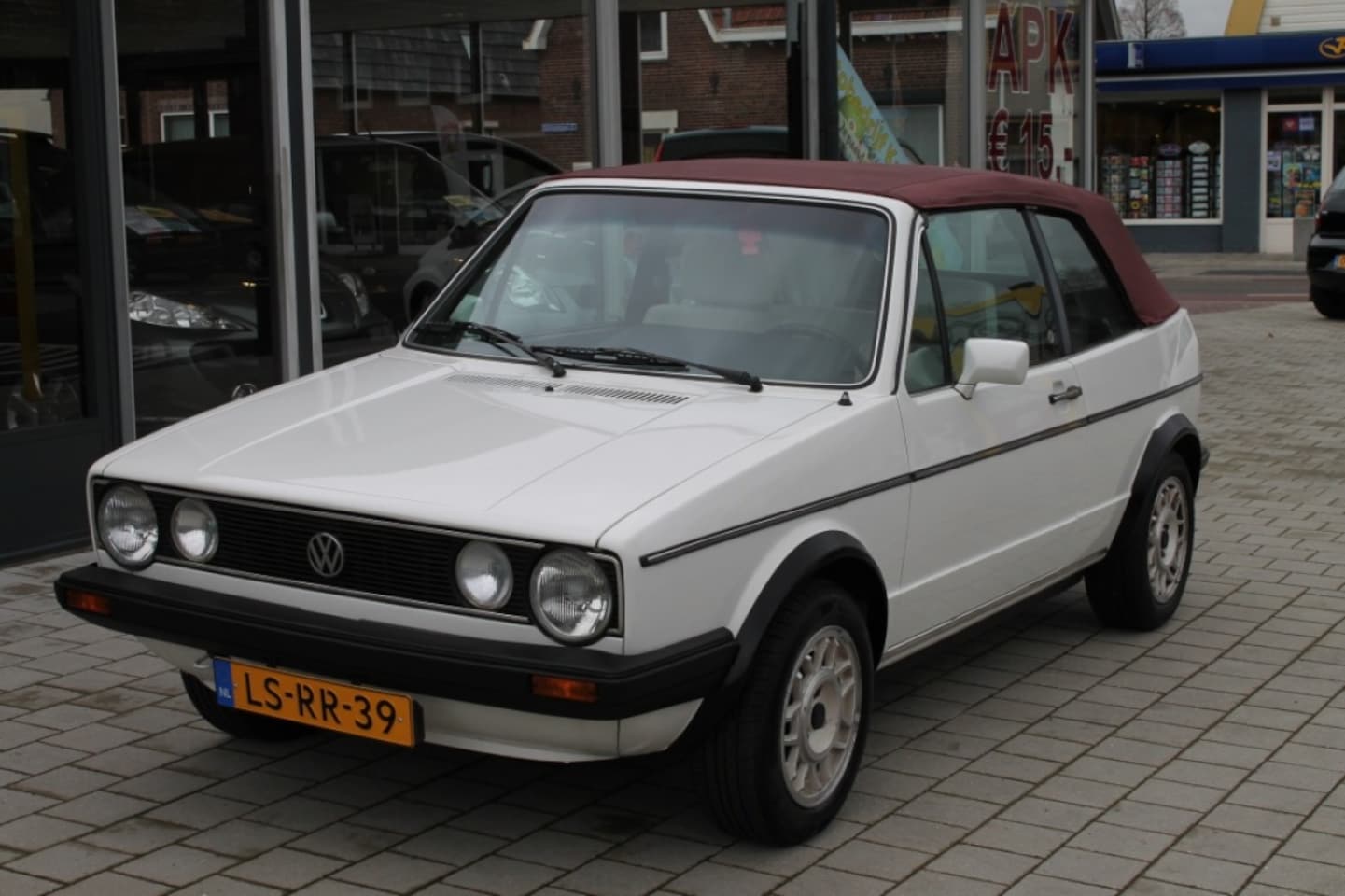 Volkswagen Golf Cabriolet - Cabriolet 1.6 GLS/Cabrio/ Klassiek - AutoWereld.nl