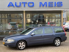 Volvo V70 - 2.4 D5 Comfort Line