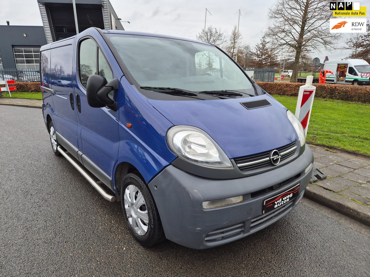 Opel Vivaro - 1.9 CDTI L1H1DC Comfort airco zeer nette bus - AutoWereld.nl