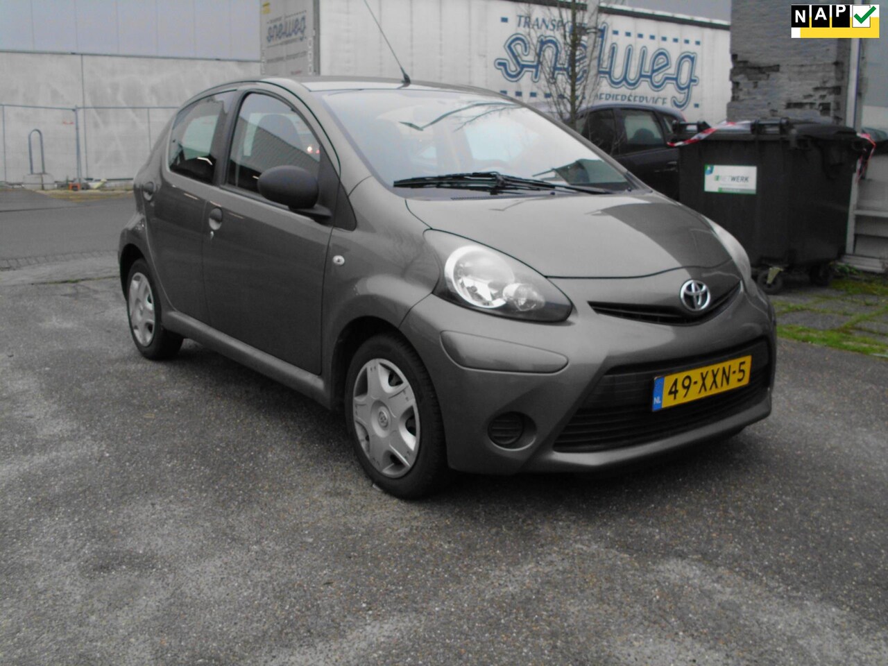 Toyota Aygo - 1.0 VVT-i Comfort MET AIRCO - AutoWereld.nl