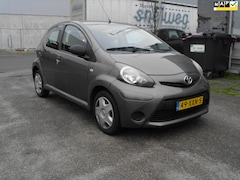 Toyota Aygo - 1.0 VVT-i Comfort MET AIRCO