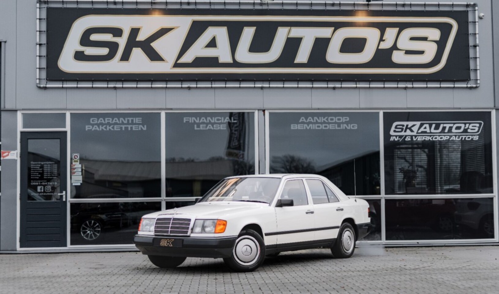 Mercedes-Benz 200-serie - 200 AUTOMAAT TREKHAAK VERKEERT IN ZEER NETTE STAAT! - AutoWereld.nl