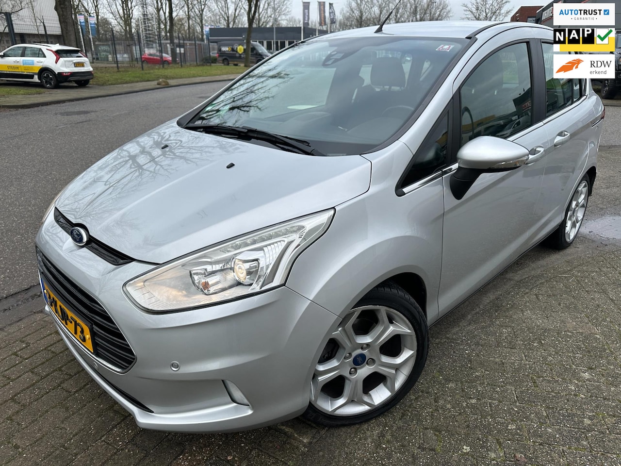 Ford B-Max - 1.0 EcoBoost TITANIUM SPORT 17 INCH CAMERA NIEUW DISTRIBUTIE - AutoWereld.nl