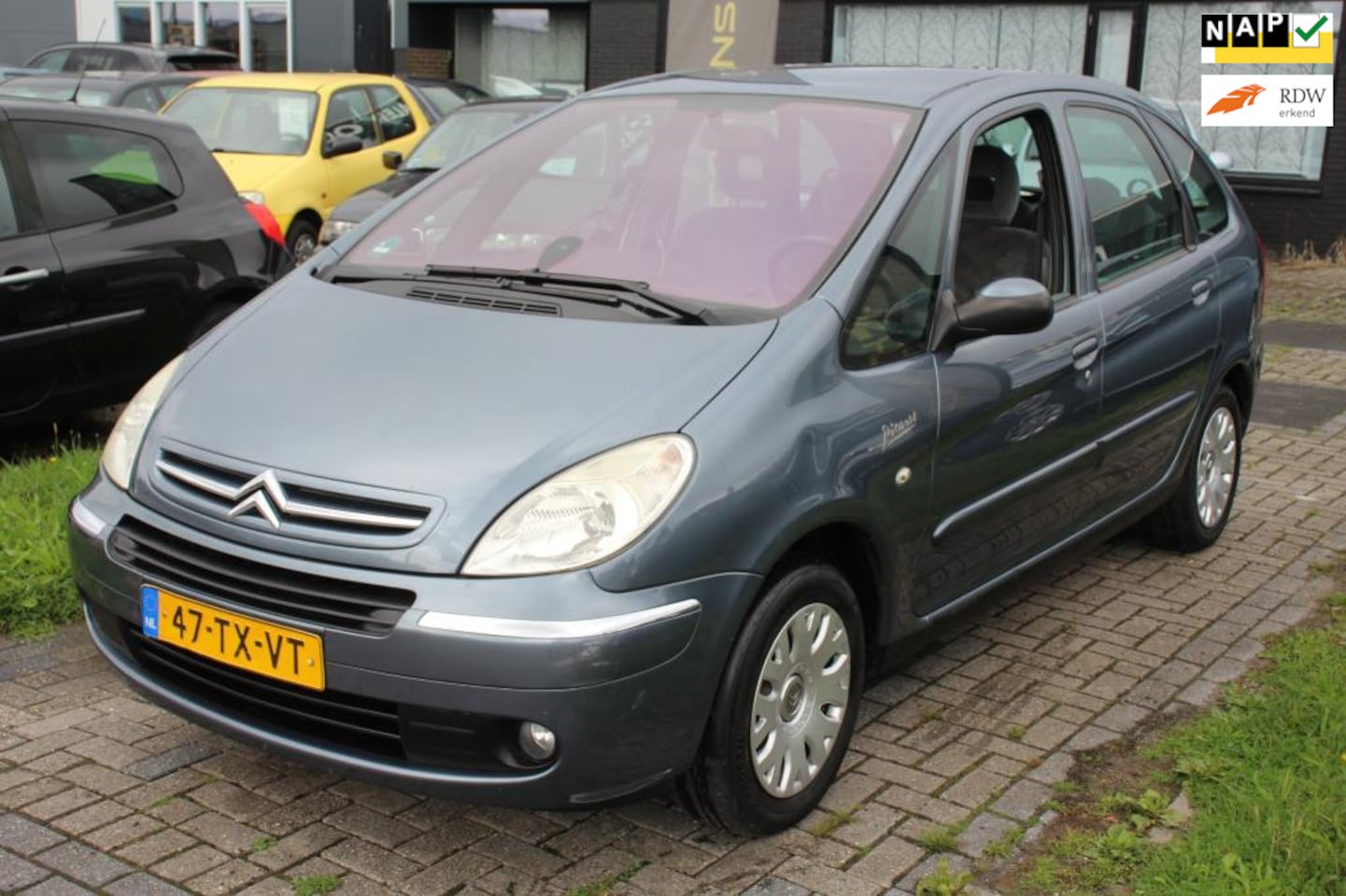 Citroën Xsara Picasso - 1.6i-16V Caractère APK Nov 2025! Climate Cruise Parkeersensoren APK NAP - AutoWereld.nl