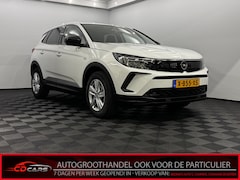 Opel Grandland - 1.2 Turbo Elegance Apple carplay, Parkeer sensoren, Virtual desk, Clima 3 jaar garantie