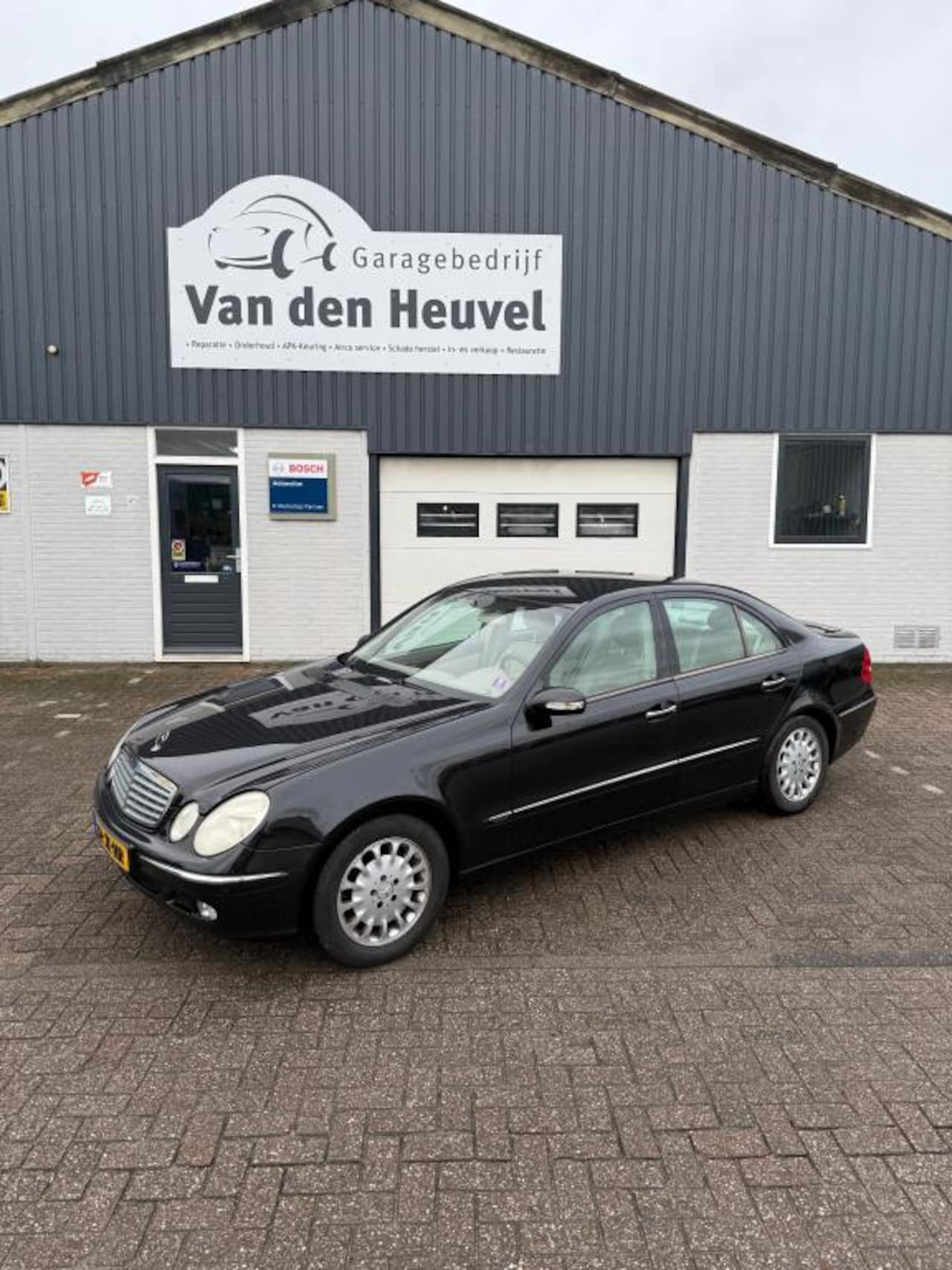 Mercedes-Benz E-klasse - 240 Avantgarde 240 Avantgarde - AutoWereld.nl