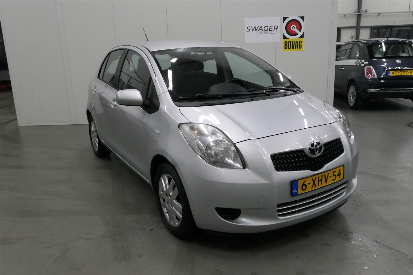 Toyota Yaris - 1.3 16V VVT-I 5DR Automaat Luna (Trekhaak&Goed Onderhouden) - AutoWereld.nl