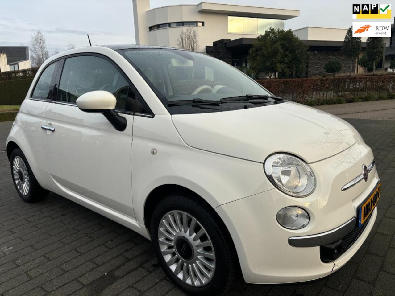 Fiat 500 - 1.2 glazen dak airco nieuwe a.p.k sportvelgen - AutoWereld.nl