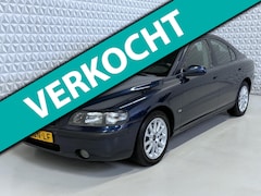 Volvo S60 - 2.4 Edition AUTOMAAT / Airco APK én Trekhaak (2001)