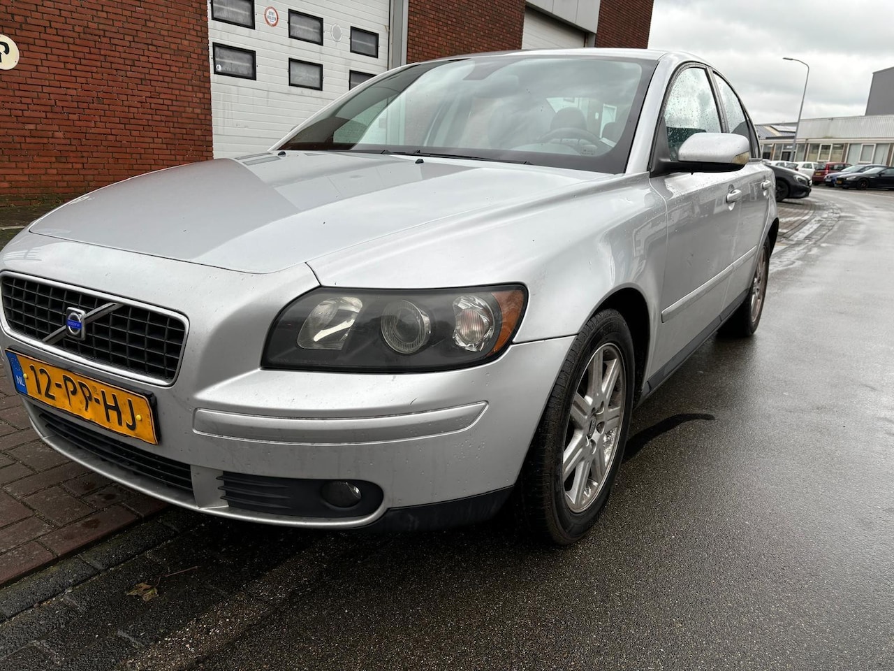 Volvo S40 - 2.4 Momentum / Climate / Elek ramen - AutoWereld.nl