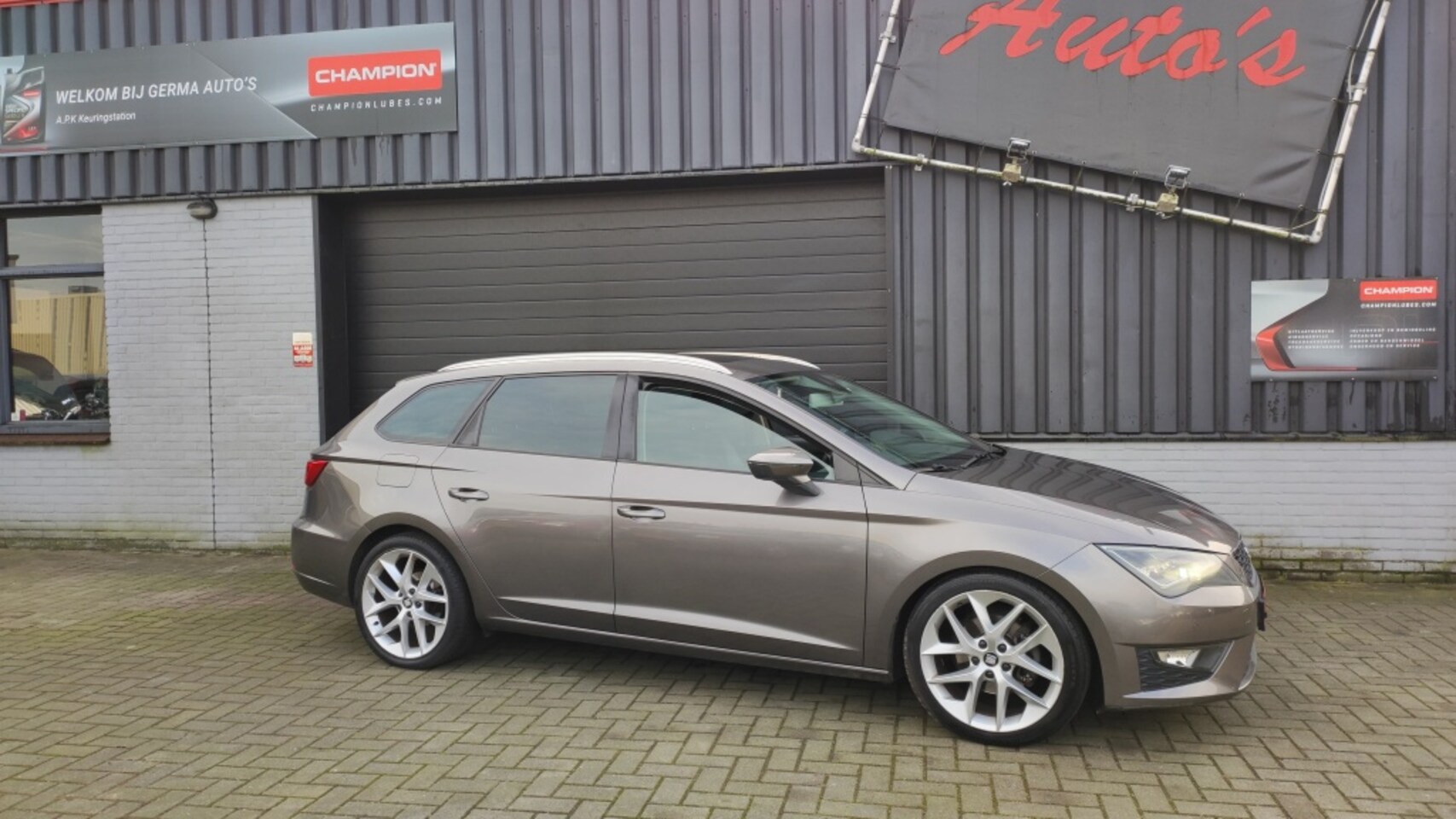 Seat Leon ST - 1.4 TSI ACT FR Dyn. Automaat Veel Opties!!! - AutoWereld.nl