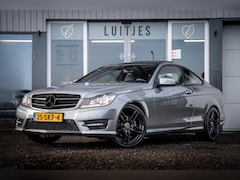 Mercedes-Benz C-klasse Coupé - 180 AMG I NL-auto I 2e-eig. I Pano-dak I Leder I AMG-diffuser I 19''