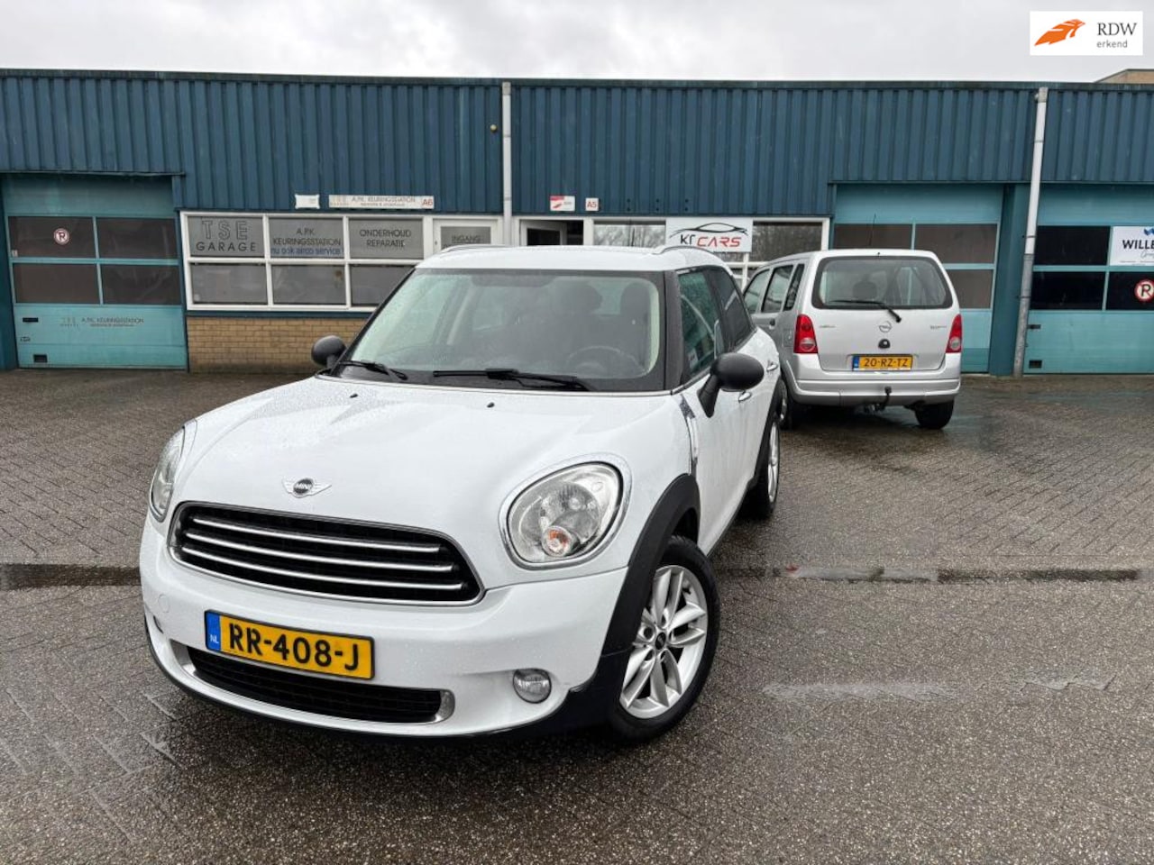 MINI Countryman - Mini 1.6 One Pepper - LM VELGEN - STOELVERWARMING -START STOP - AIRCO - BLUETOOTH - AutoWereld.nl