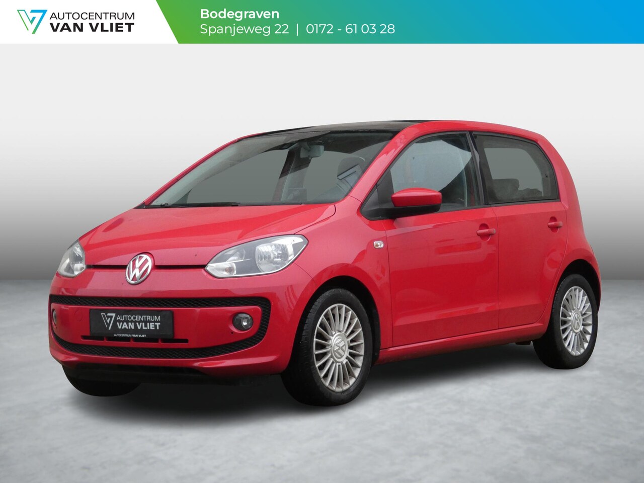 Volkswagen Up! - 1.0 high up! BlueMotion | NAVIGATIE | PANORAMADAK | - AutoWereld.nl