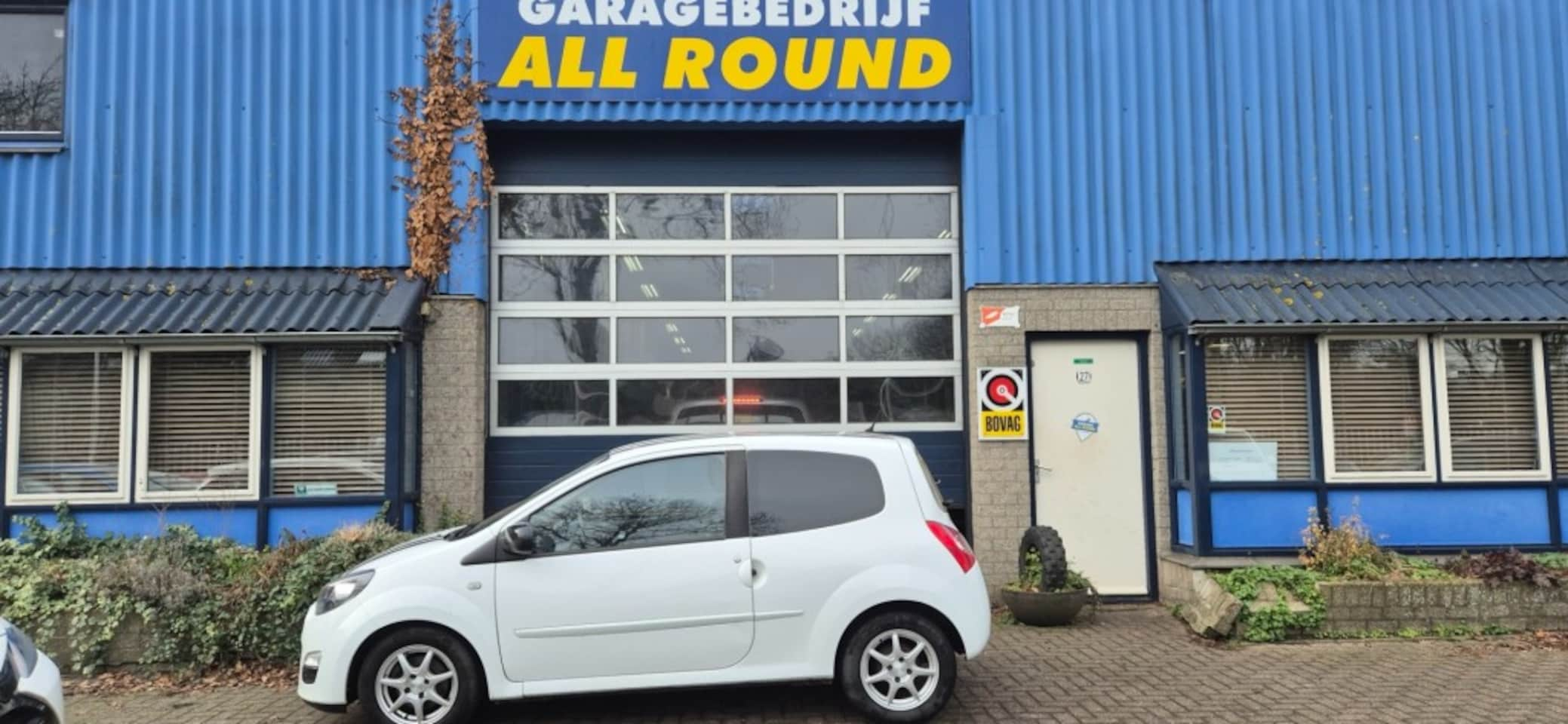 Renault Twingo - 1.2 16V Dynamique*cruise control*trekhaak*lichtmetaal*airco - AutoWereld.nl