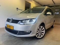 Volkswagen Sharan - 2.0 TSI Highline 7p. PANO 2DE EIG BOM VOL NAP APK GOEDONDERH