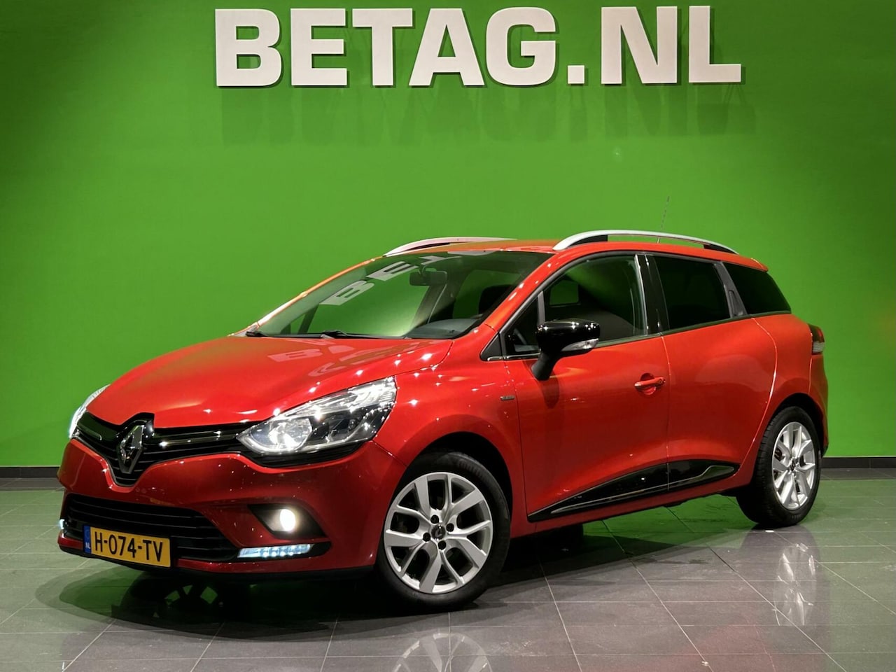 Renault Clio Estate - 0.9 TCe Limited | Airco | Cruise | DAB | - AutoWereld.nl