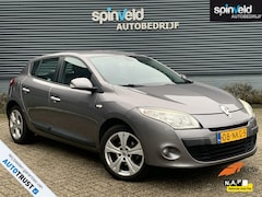 Renault Mégane - 1.6 Celsium BJ’10 NAP NL Navi 5drs Dealer ond