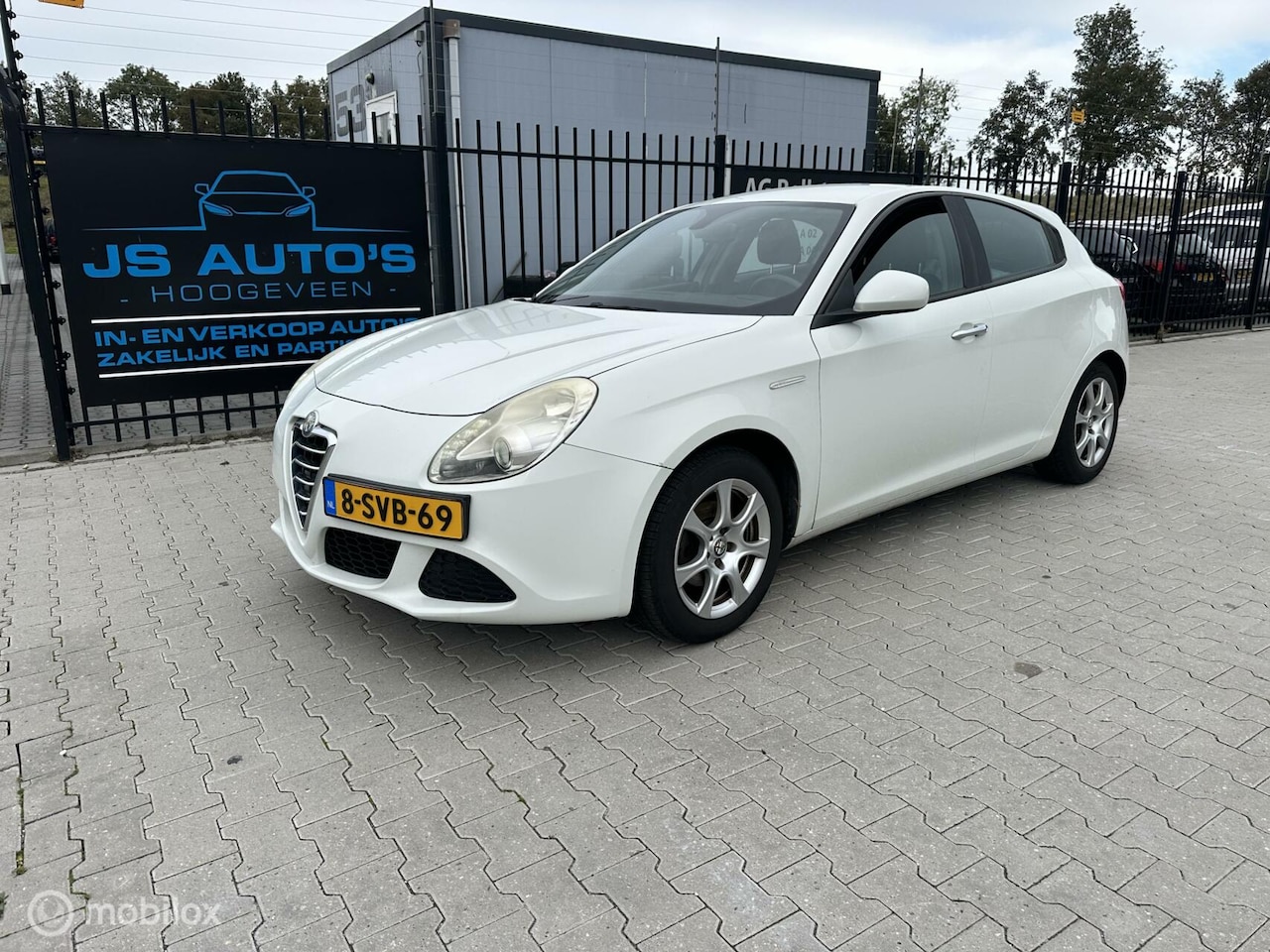 Alfa Romeo Giulietta - 1.6 JTDm Distinctive 1.6 JTDm Distinctive - AutoWereld.nl