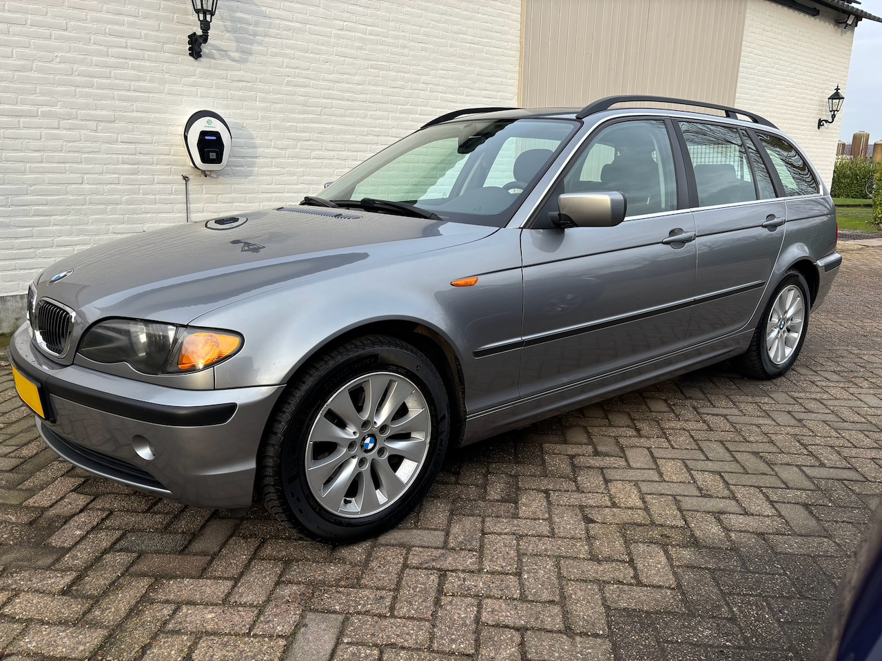 BMW 3-serie Touring - 325xi Edition Automaat, Schuifdak, Origineel! Lage KM! Boekjes compleet! - AutoWereld.nl